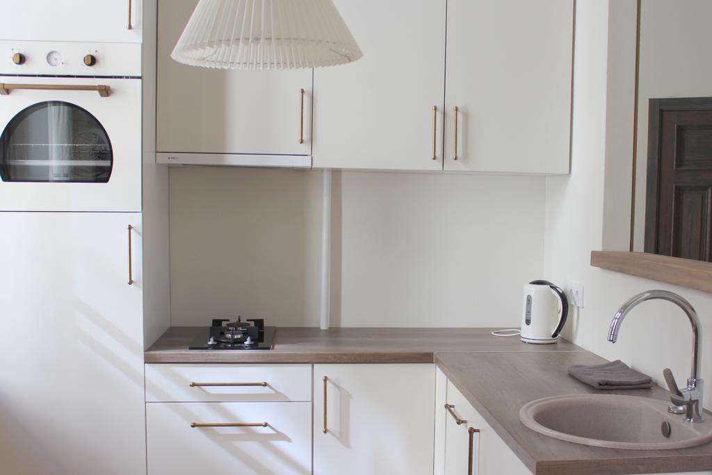 2 Room Apartment In Embasy Area Ρίγα Εξωτερικό φωτογραφία