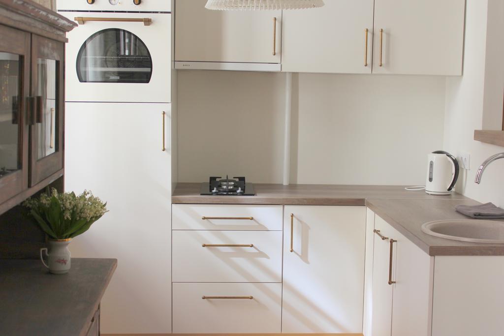 2 Room Apartment In Embasy Area Ρίγα Εξωτερικό φωτογραφία