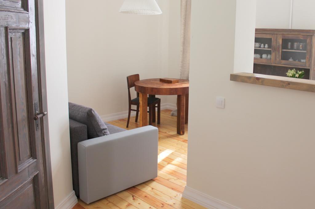 2 Room Apartment In Embasy Area Ρίγα Εξωτερικό φωτογραφία
