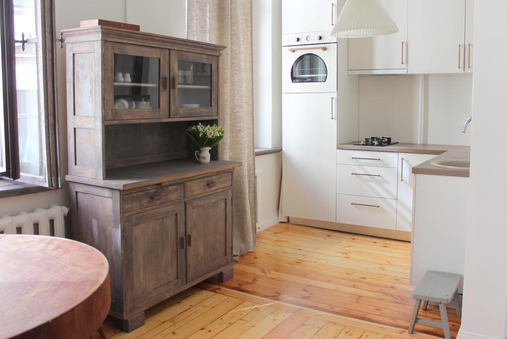 2 Room Apartment In Embasy Area Ρίγα Εξωτερικό φωτογραφία