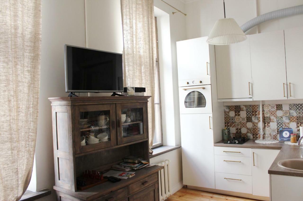 2 Room Apartment In Embasy Area Ρίγα Εξωτερικό φωτογραφία