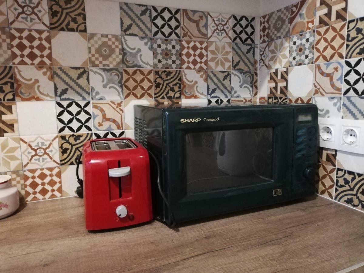 2 Room Apartment In Embasy Area Ρίγα Εξωτερικό φωτογραφία